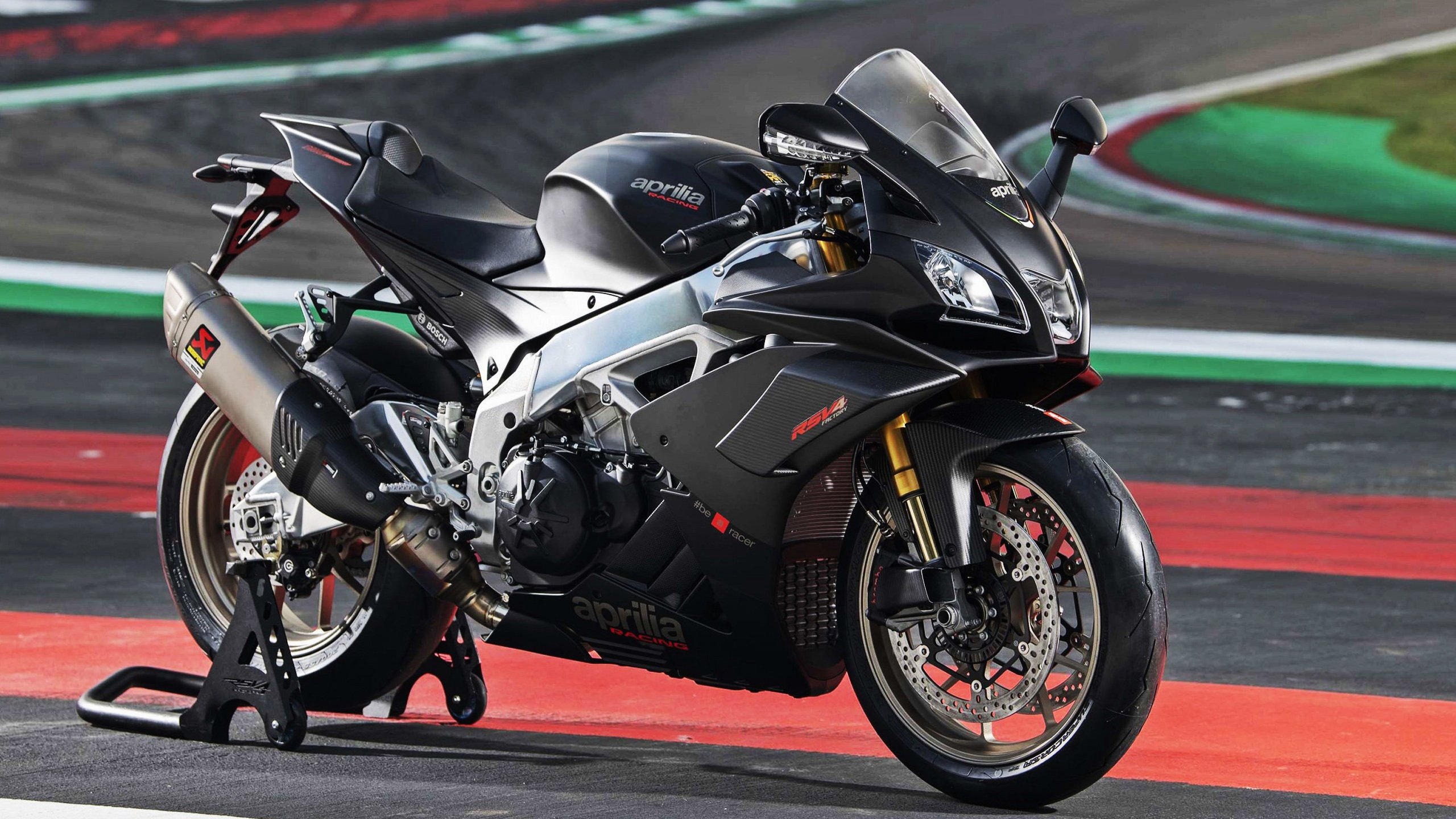 足球小程序集体亮相便利赛事信息查询,发布足球比赛小程序