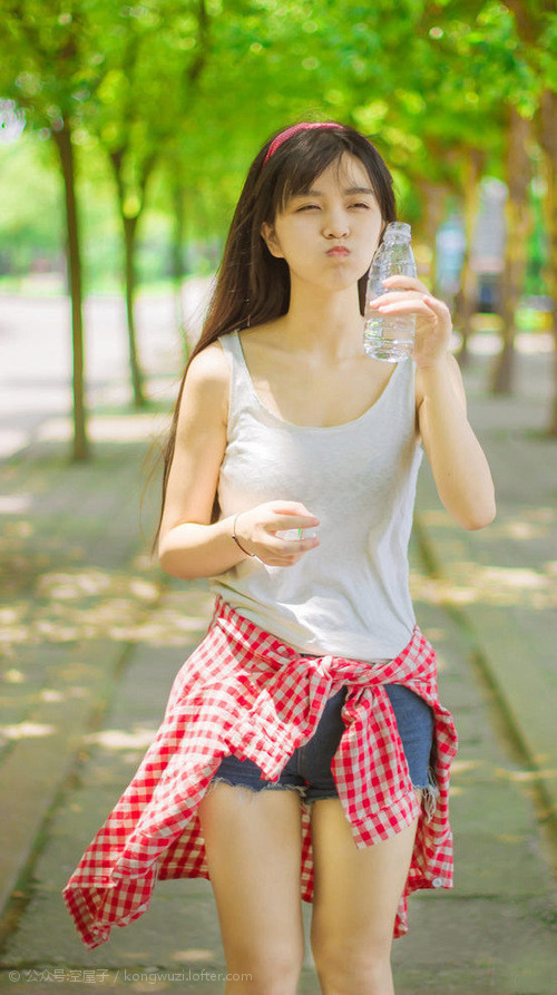 爱游戏娱乐-布莱顿锋线效率提升，海鸥军团欲再创佳绩，布莱顿靠近什么海