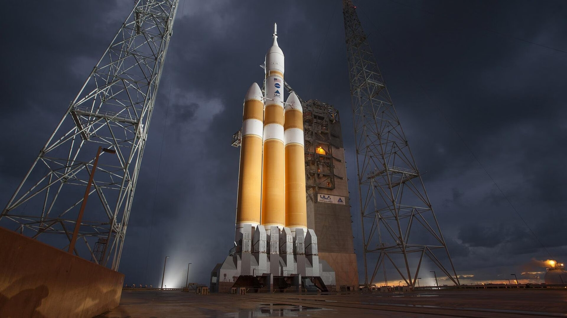 爱游戏官方-步行者队封盖王崛起，坚守东部前三位置，步行者队大名单