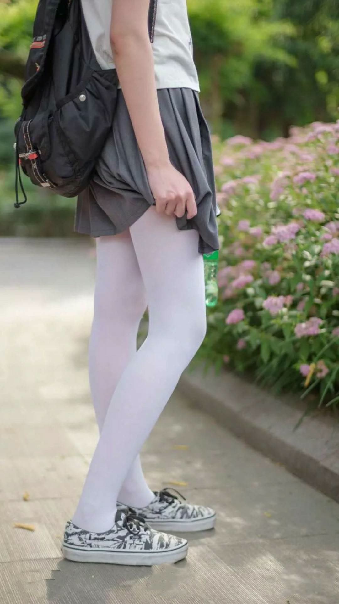 AYX体育官网-马赛取得一波三连胜，稳居积分榜前列，马赛vs