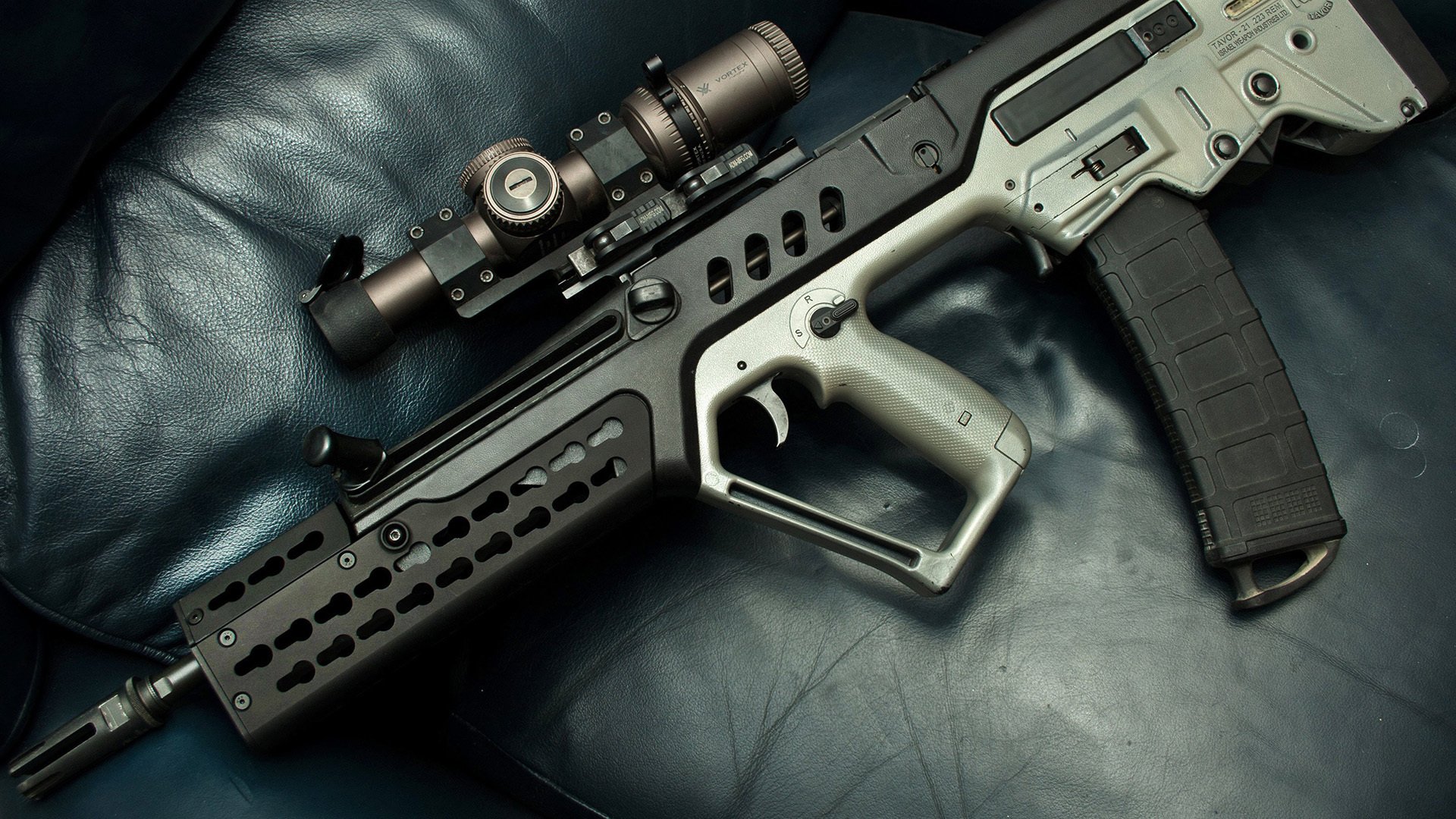 中国足球青训教练员培训课程内容丰富多样,足球青训教练工资待遇